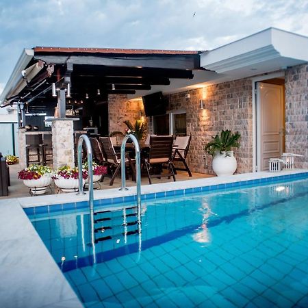 Luxury Penthouse With Private Pool Apartment Preveza Exterior foto